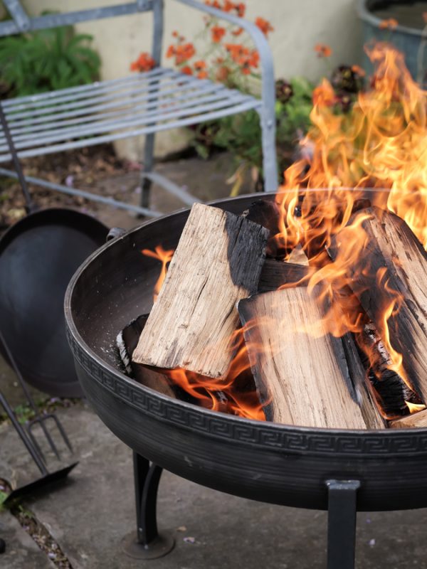 The Best Kindling and Firewood Firepits UK