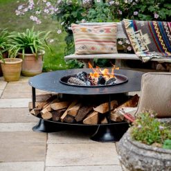 Flat Ring of Logs 120 Lit on patio - Lifestyle - Firepits UK - LoRes600x600 459
