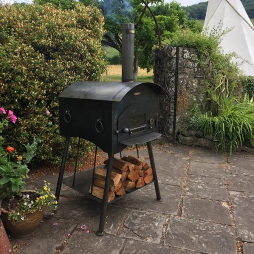 Outdoor Pizza Ovens UK, Table Top Pizza Oven, Garden Pizza Oven UK, Outdoor Oven UK, Firepits UK