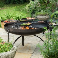 Enjoy your own magical outdoor kitchen uk