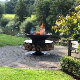Ring of Logs 90 with Swing Arm BBQ Rack Fire Pit Lit Lifestyle - Firepits UK - WEB - Lo Res