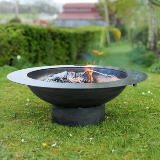 Top Hat Fire Pit Collection - FirepitsUK - Lifestyle - Lo Res3