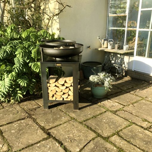 Modular Kitchen Fire Bowl with Log Store - Lifestyle - Fire Pit with Swing Arm - Firepits UK - WEB 600x600 - Lo Res