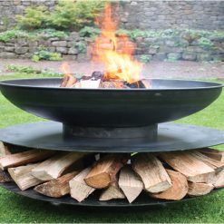 Ring of Logs 120 Fire Pit - Lifestyle - Firepits UK - WEB 600x600 - Lo Res