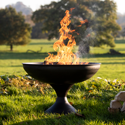 How to Light your Fire Pit - Wine Glass Fire Pit Lit Lifetsyle - Firepits UK - WEB - Lo Res